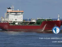 Navio-tanque de óleo/produtos químicos à venda