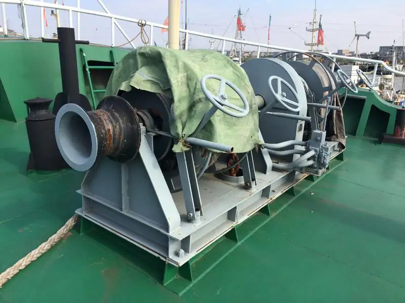 Navio-tanque de óleo/produtos químicos à venda