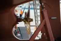 Navio de pesca de arrasto à venda
