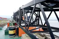 Navio guindaste à venda