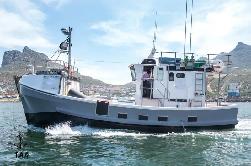 Navio de pesca de arrasto à venda
