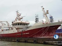 Navio de pesca de arrasto à venda
