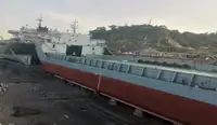 Barcaça à venda