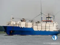 Navio frigorífico à venda