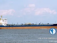Navio-tanque de óleo/produtos químicos à venda