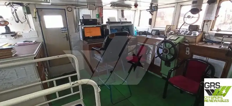 Navio de pesquisa à venda