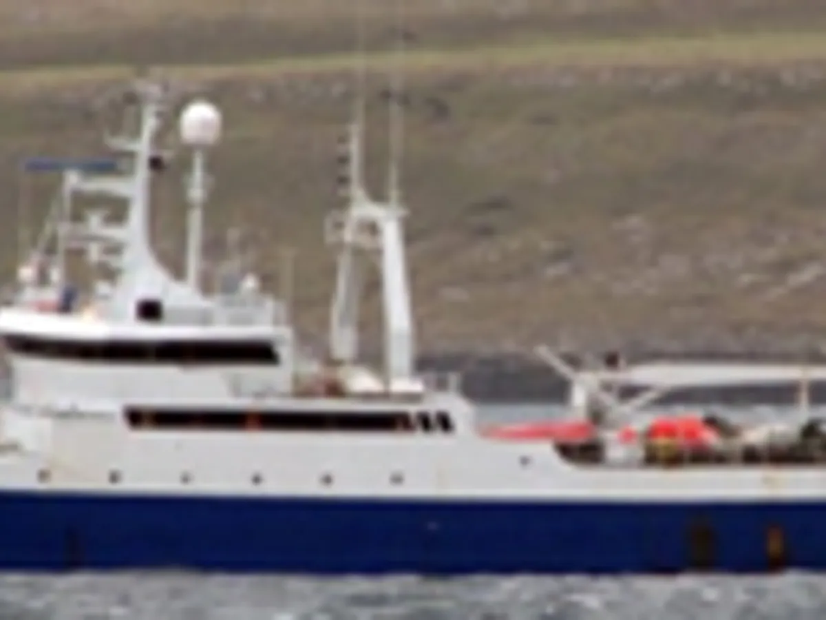 Navio de pesca de arrasto à venda
