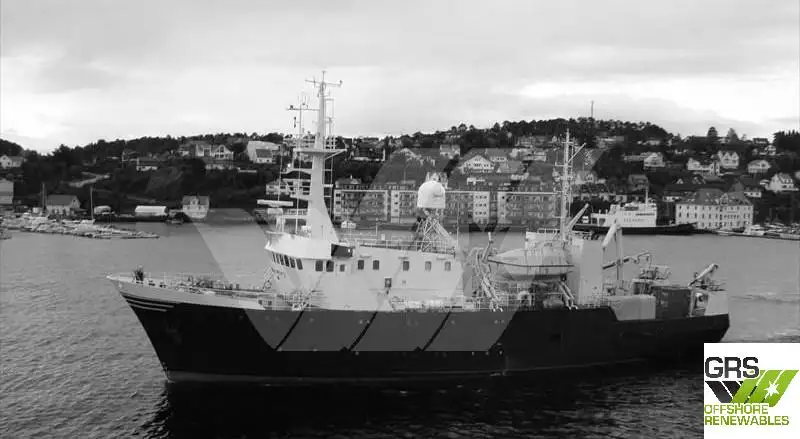 Navio de pesquisa à venda