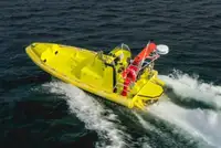 Navio de resgate à venda