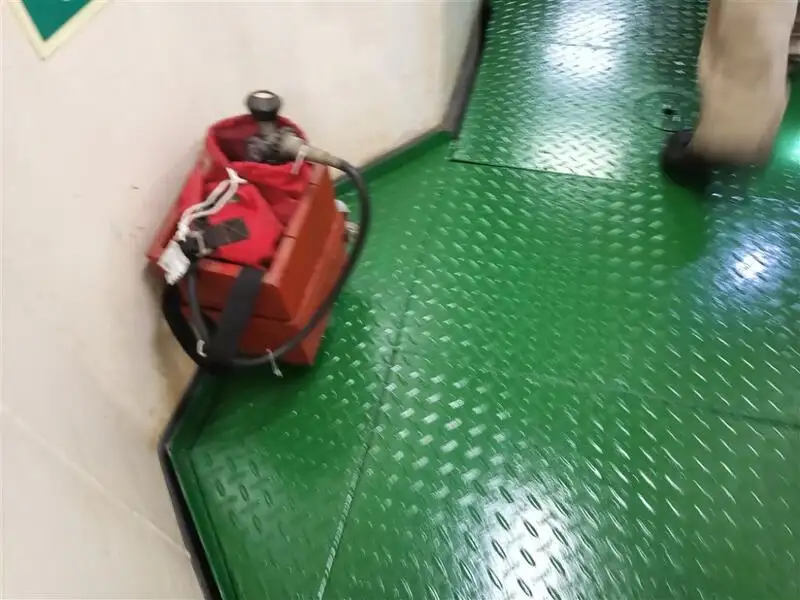 Rebocador à venda