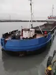 Barcaça à venda