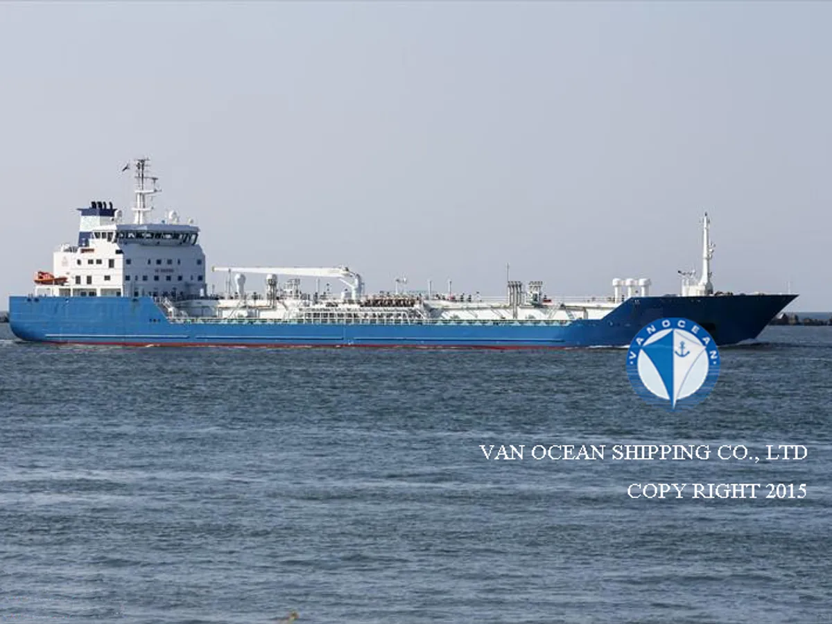 Navio-tanque de óleo/produtos químicos à venda