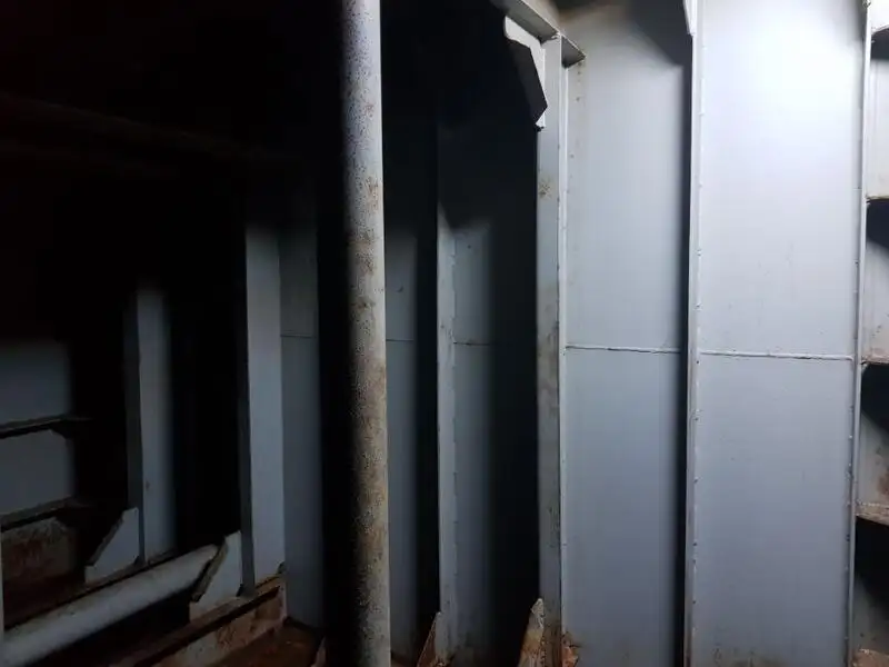 Barcaça à venda