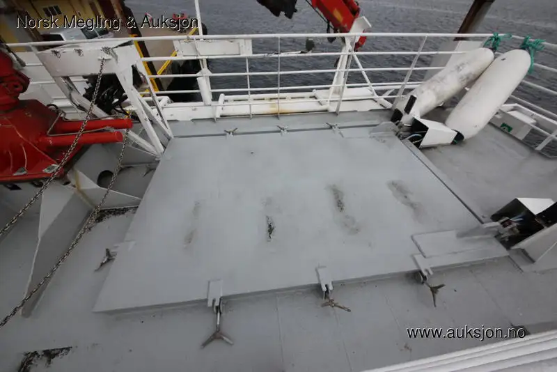 Catamarã à venda