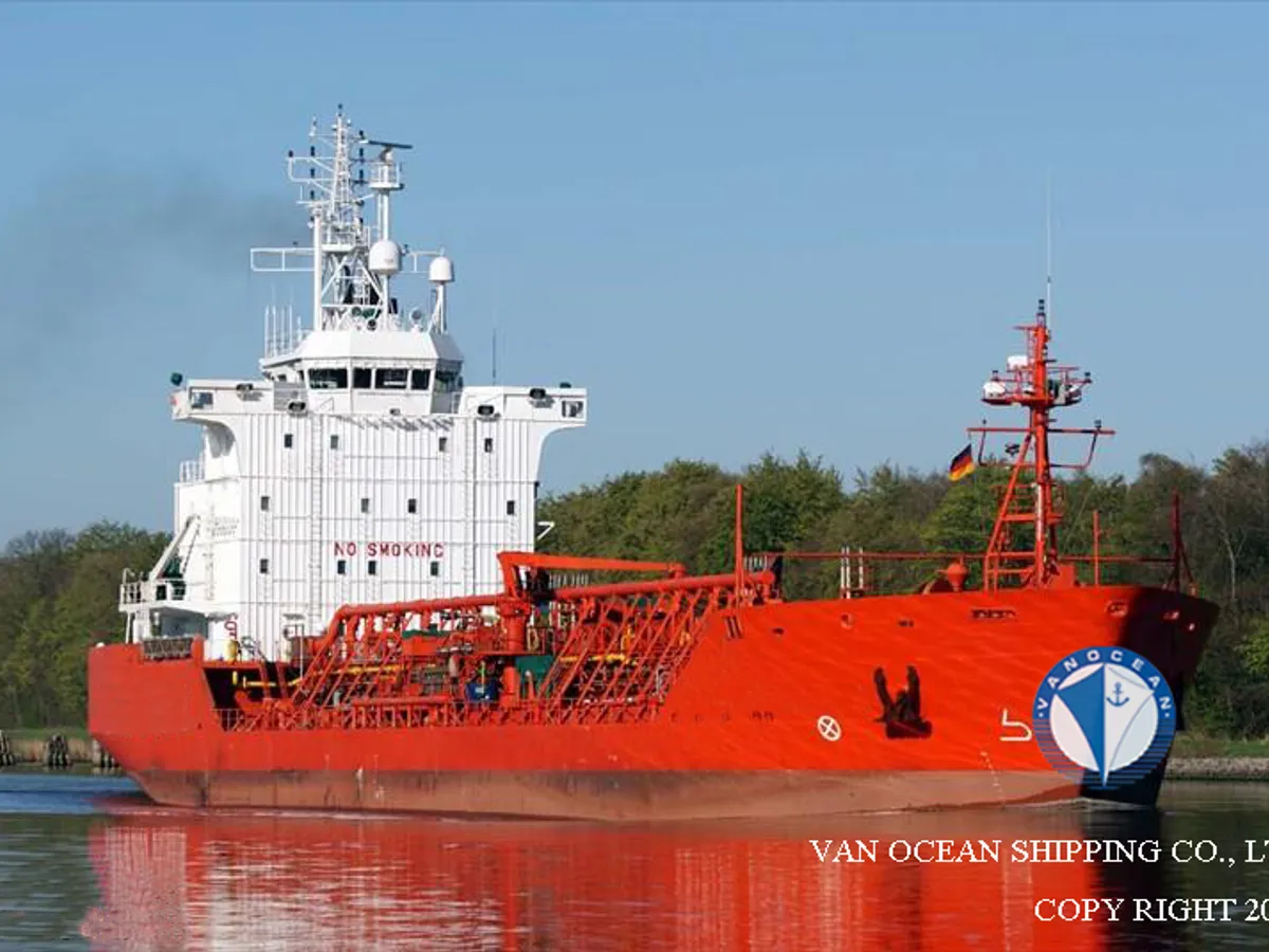 Navio-tanque de óleo/produtos químicos à venda
