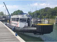 Bote inflável rígido à venda