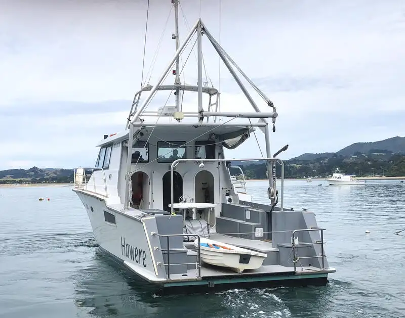 Navio de pesquisa à venda