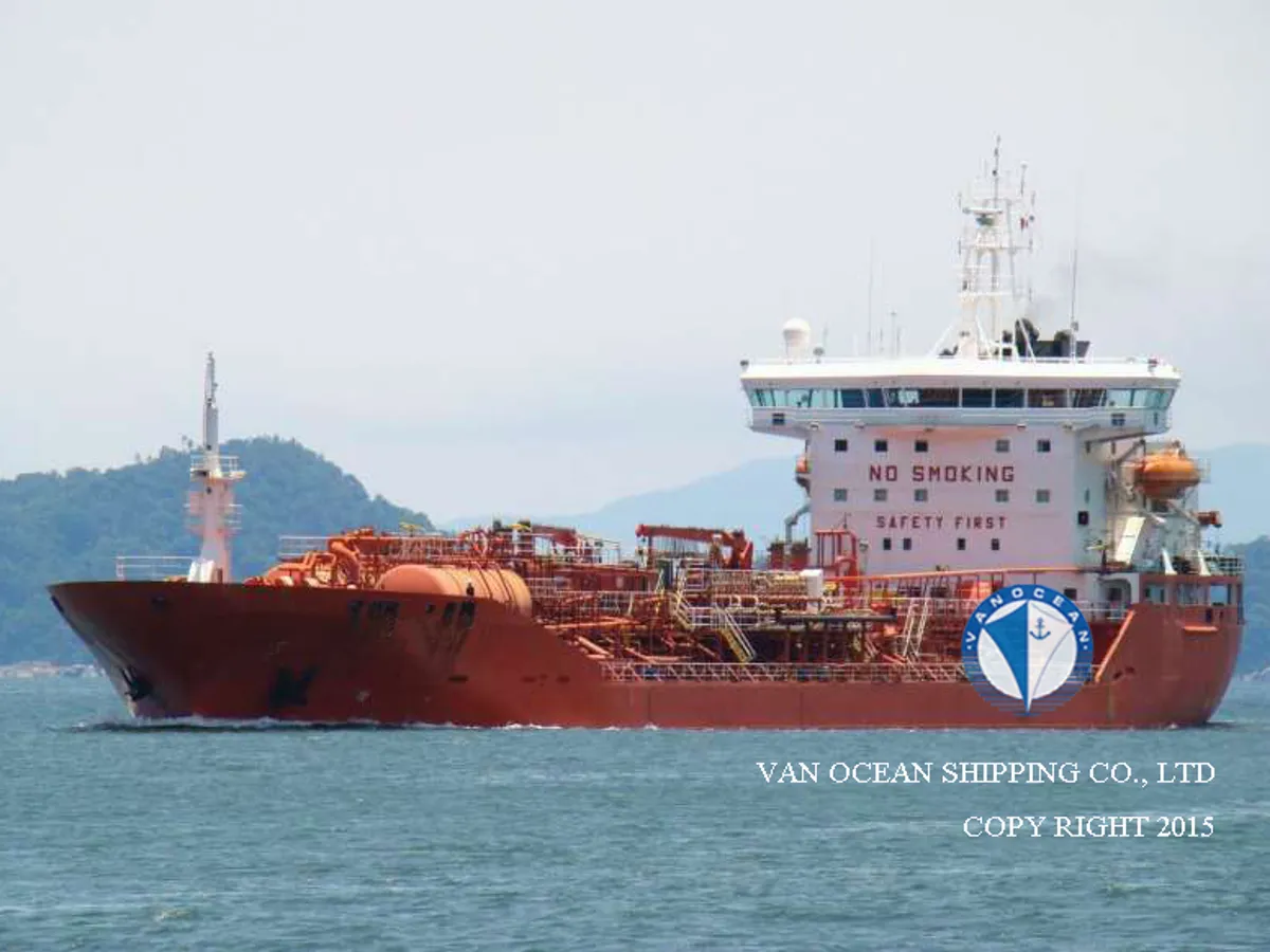 Navio-tanque de óleo/produtos químicos à venda