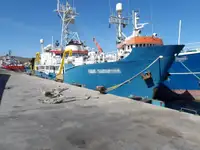 Navio de pesquisa à venda