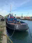 Rebocador à venda