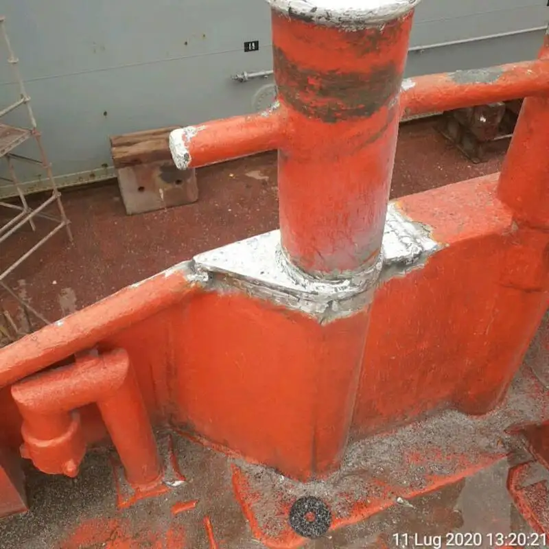 Barco de tripulação à venda