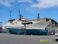 Navio de pesca de arrasto à venda