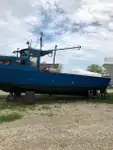 Navio de pesca de arrasto à venda