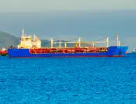Oil/Chemical tanker à venda