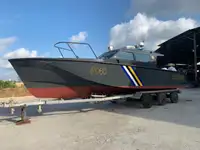 Navio de patrulha à venda