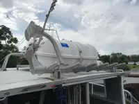 Barco de tripulação à venda
