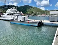 Balsa de desembarque, tanque à venda