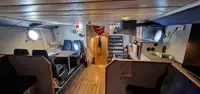 Navio de resgate à venda
