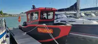 Barco de tripulação à venda