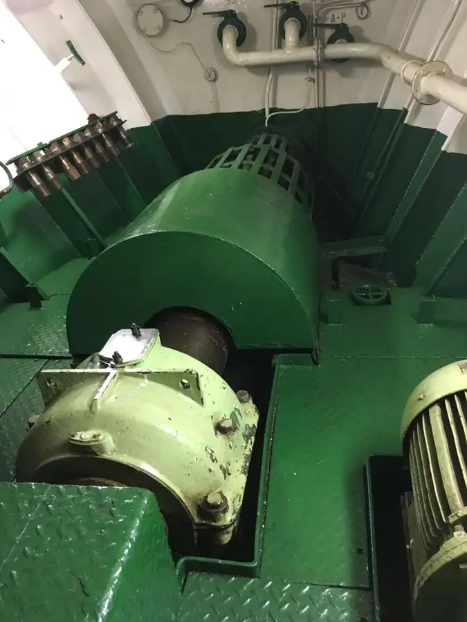 Navio de Suprimento Rápido (FSV) à venda
