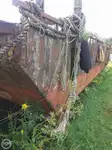 Barcaça à venda