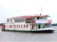 Navio porta-contêineres à venda