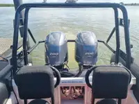 Navio porta-contêineres à venda