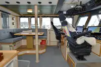 Rebocador à venda
