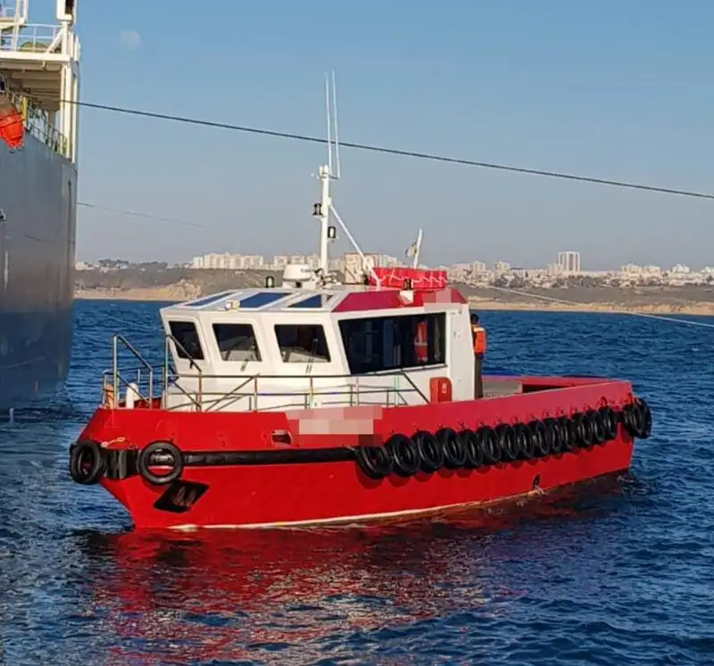 Barcos de trabalho à venda