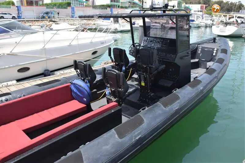 Bote inflável rígido à venda