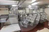 Navio transportador de peixes vivos à venda