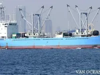 Navio frigorífico à venda
