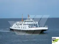 Barcaça à venda