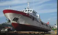 Navio porta-contêineres à venda