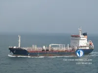Navio-tanque de óleo/produtos químicos à venda