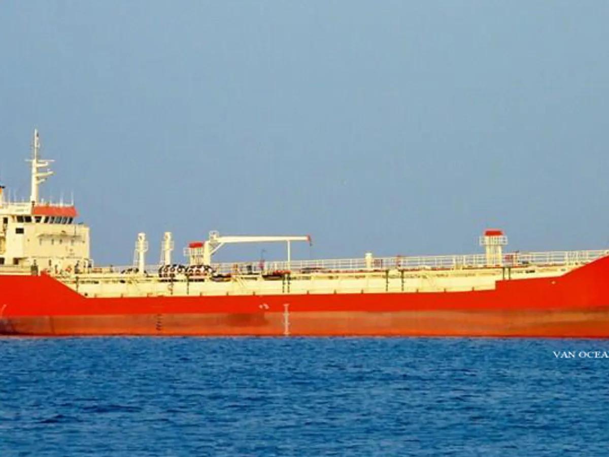 Navio-tanque de óleo/produtos químicos à venda