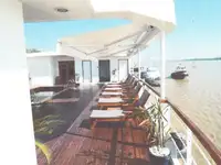 Navio de cruzeiro à venda