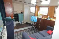 Barcaça à venda