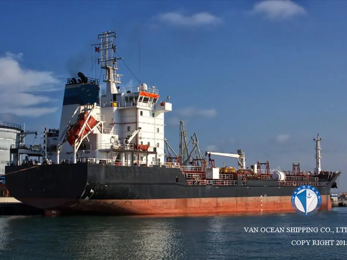 Navio-tanque de óleo/produtos químicos à venda