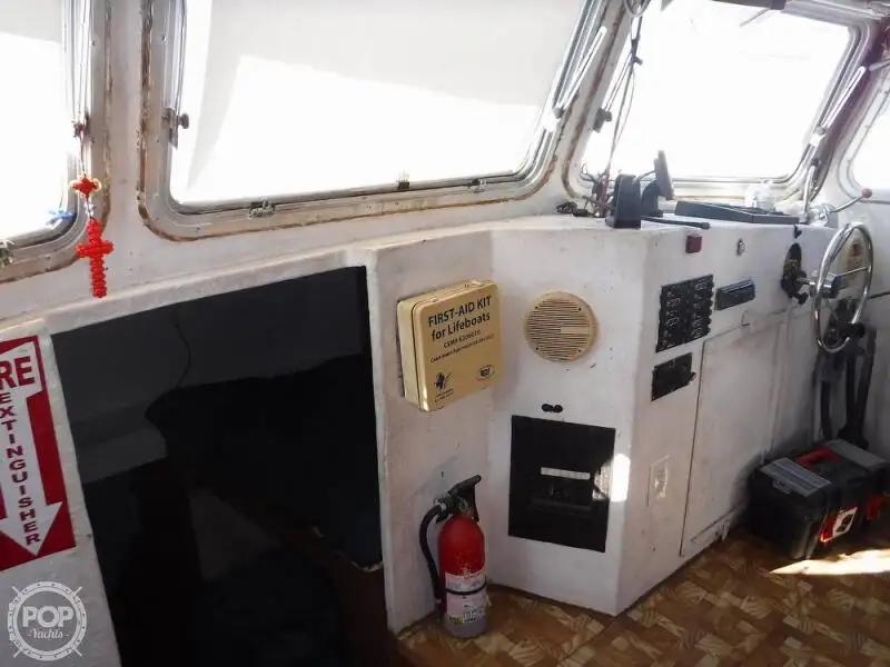 Navio de pesca de arrasto à venda